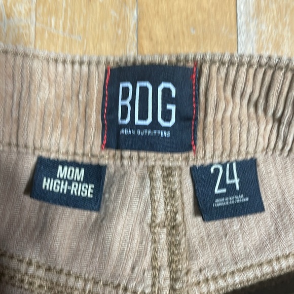BDG high rise corduroy mom pants - Picture 6 of 11